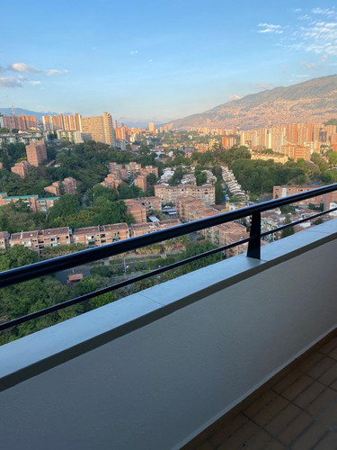 Apartamento En Venta En Calazans Medellín Antioquia