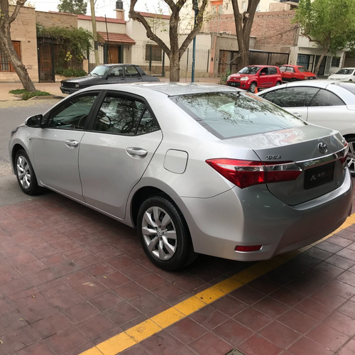 Imagen 8 de 9 de Toyota Corolla
