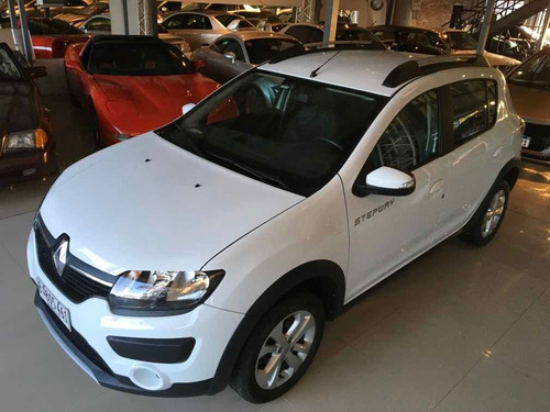 Renault Sandero Stepway 2018 1.6 Privilege - Defranco Motors