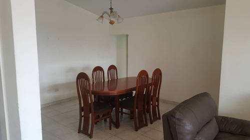 Imagen 5 de 14 de Apartamentos En Venta Fm*