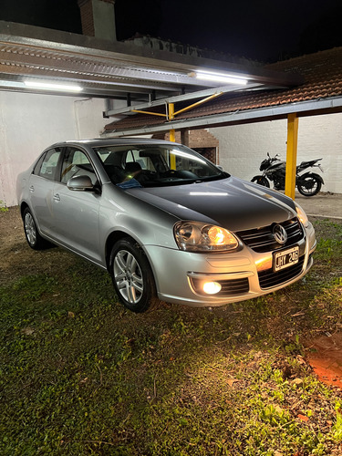 Volkswagen Vento 2.5 Advance 170cv