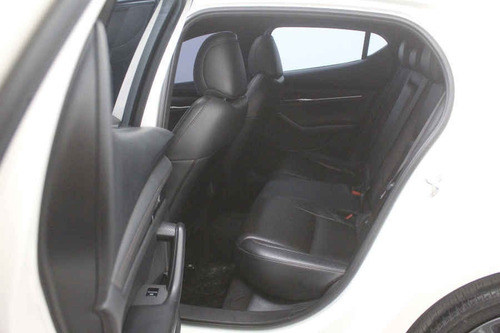 Imagen 12 de 15 de Mazda Mazda 3 2020 5p I Sport Grand Touring Hatchback
