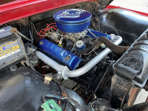 Imagen 6 de 15 de Ford F-100 Motor Naftero V8 Caja De 4ta Al Piso