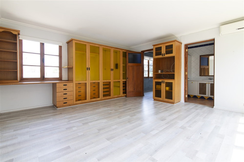 Casa En Venta En La Reina Alta ! Vista Verde, Buen Barrio!!