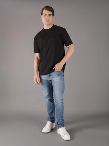 Polera Embroidered Box Negro Calvin Klein