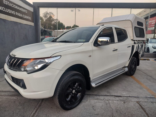 Mitsubishi L200 2.4 Glx Disel Cabina Doble 4x4 Mt