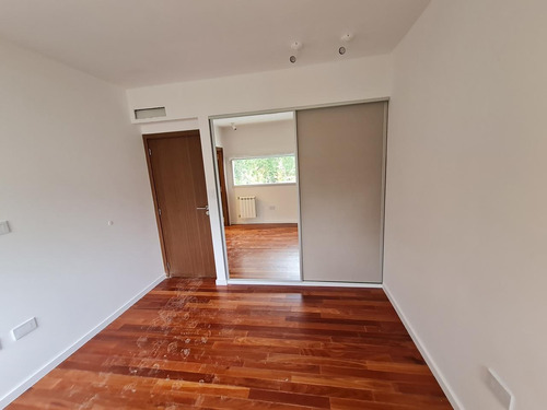 Imagen 14 de 30 de Departamento 3 Ambientes Con Cochera En City Bell Calle Cantilo - Dacal Bienes Raices