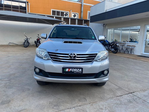 Imagem 11 de 11 de Hilux Sw4 Srv D4-d 4x4 3.0 Tdi Dies. Aut