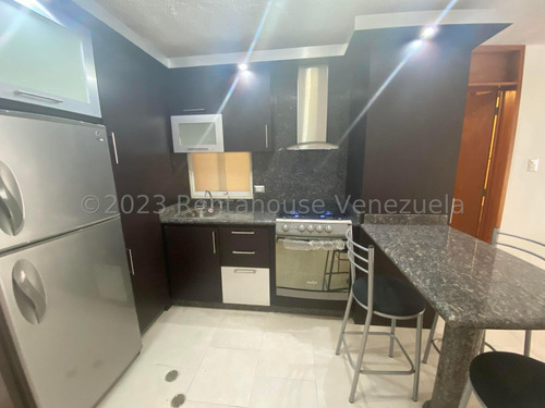 Alquiler Apartamento El Encantado. Mls  #24-8429 Yf