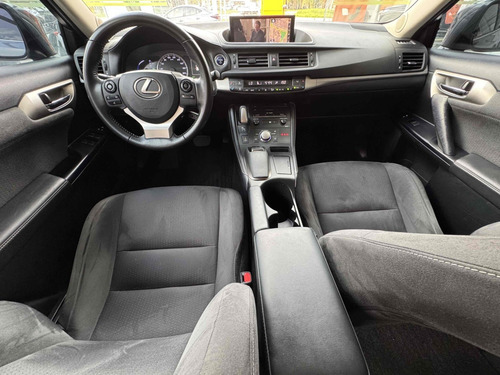 Lexus CT200h 1.8 16V HÍBRIDO 4P AUTOMÁTICO