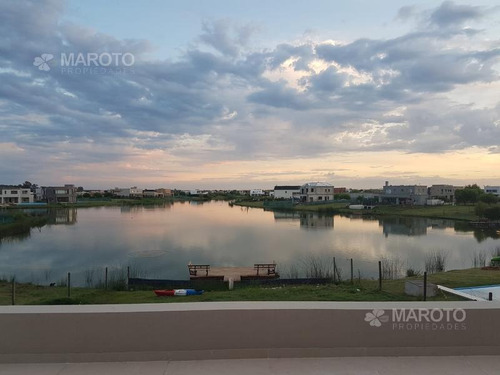Imagen 5 de 30 de Casa En Venta En Barrio El Canton - Maroto Propiedades