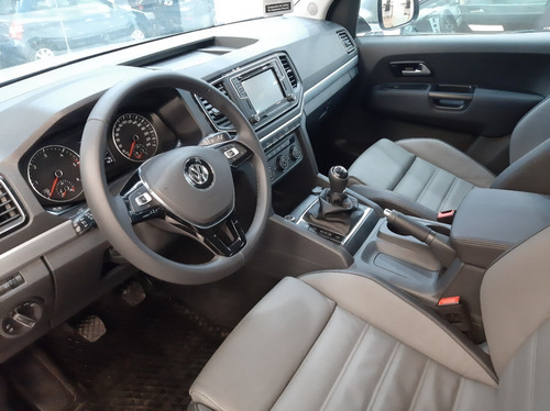 Imagen 16 de 25 de Volkswagen Amarok 2.0 Highline 4x4 Manual Mt Disponible 2023
