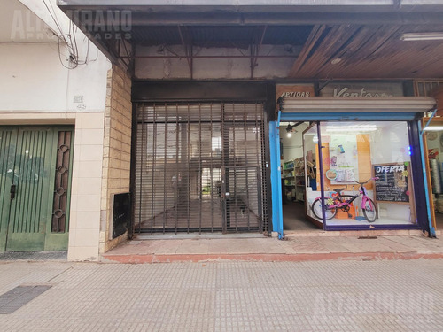 Local En Chilavert - Venta - Oportunidad.