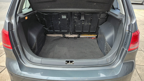 Volkswagen Suran 1.6 Trendline 11b