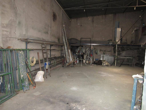 Imagem 1 de 11 de Barracão À Venda, 136 M² Por R$ 320.000,00 - Vila Industrial - Piracicaba/sp - Ba0295