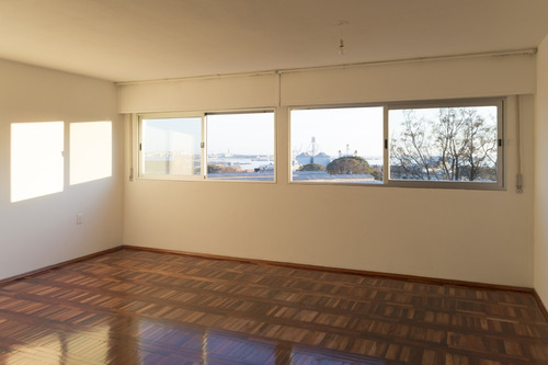 Imagen 1 de 12 de Dueño Vende. Apto 3 Dormitorios, Recién Reciclado.