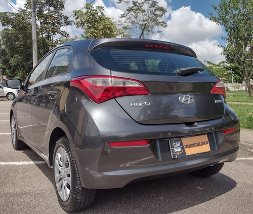 Hb20 Comfort Plus - 2016 Baixo Km!!