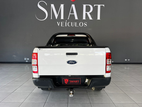 Ford Picape Cabine Dupla Ranger 2.5 Flex 4x2 CD XLS