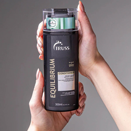 Kit Equilibrium Truss Com Shampoo E Condicionador 300ml