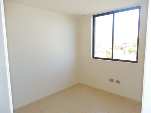 Arrienda Depto. Quilpué: 2d+2b; Céntrico Sector Residencial
