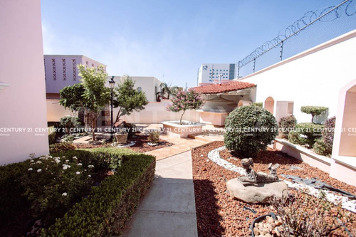 Casa En Venta En Residencial San Francisco, Chihuahua Chih.