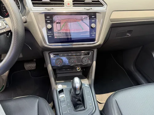 Volkswagen Tiguan 1.4 Comfortline Plus At