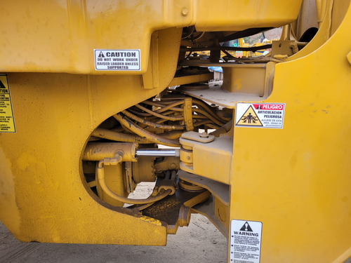 Cargador Frontal Caterpillar 928f Año 1998