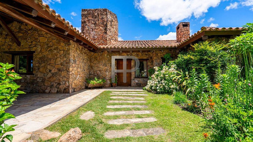 Imagen 1 de 13 de Chacra En Venta Punta Ballena 4 Dorm, 8 Has #1854