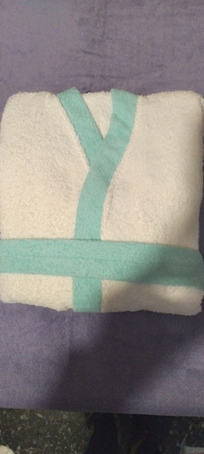 Imagen 9 de 10 de Salidas De Baño Y Batas Para Niños