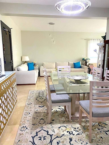 Apartamento En Venta En La Esmeralda, Santiago.