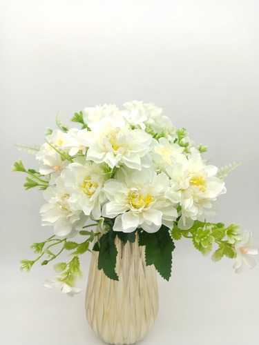 Flor Artificial Buque C/ 9 Flores Grandes E Pequenos Branco
