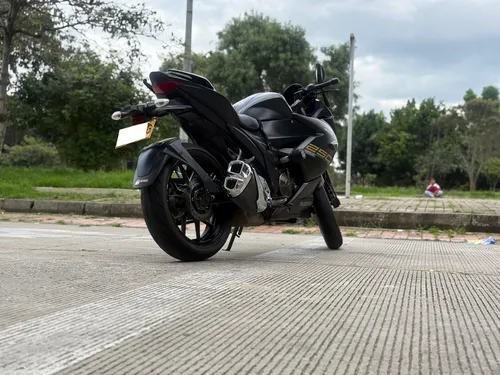 Gixxer Sf 250 2023 (único Dueño)