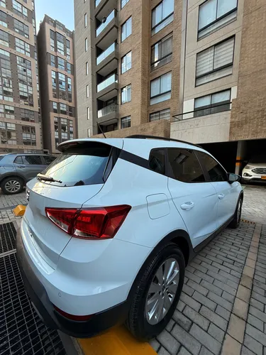 Seat Arona 1.6 Reference