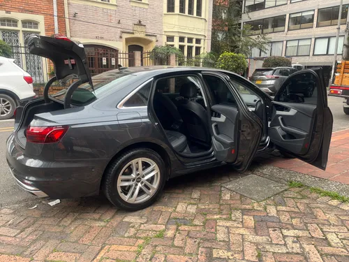 Audi A4 2.0 40 Tfsi Advance Stronic Mhev