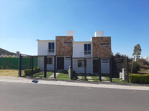 En Venta Casa En Palmares, Jardín, 3 Recamaras, 2.5 Baños, E