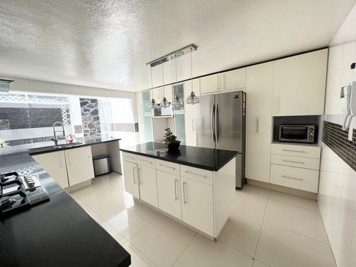 Imagen 18 de 30 de Casa En Venta En Av. Desierto De Los Leones, Santa Rosa Xoch