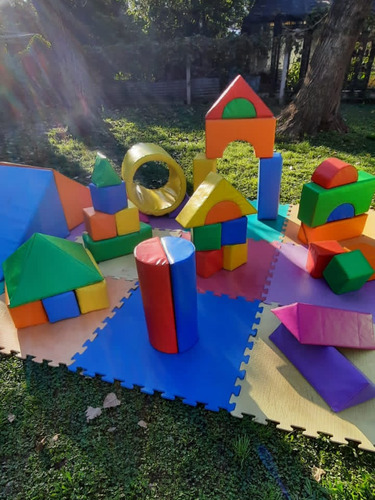 Alquiler De Inflable Blanco, Pelotero , Plaza Soft.