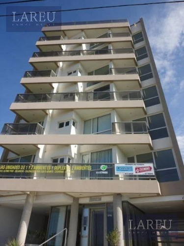 Imagen 19 de 26 de Departamento - B.f.u.camet