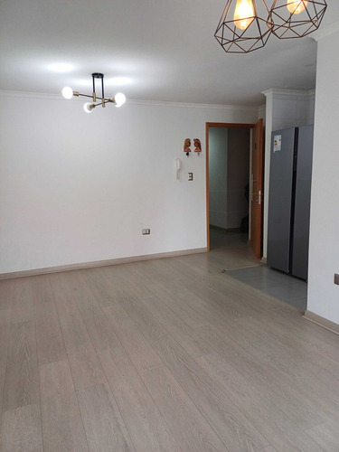 Arriendo Depto Incluye Ggcc (104279)