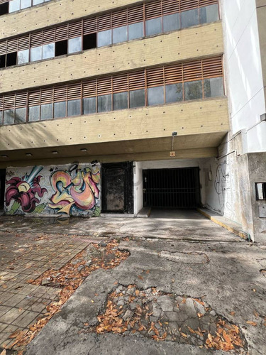 Cochera En Venta La Plata