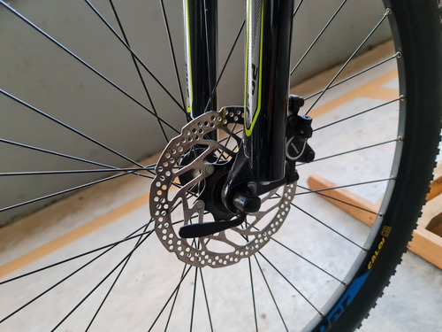 Bicicleta Caloi Atacama Aro 29/qd19 C/susp - Equipada E Zero Preto-brilhante 19 " (Usado)