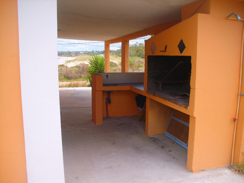 Imagen 9 de 30 de Alquiler Casa Los Titanes Temporada Vista Al Mar Playa 50 Mt