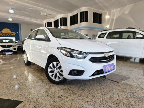 Chevrolet Onix ONIX HATCH LT 1.4 8V FlexPower 5p Aut.