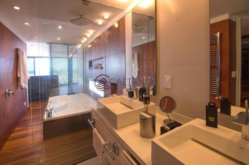 Deslumbrante Casa En Primera Linea!- Ref: 2640
