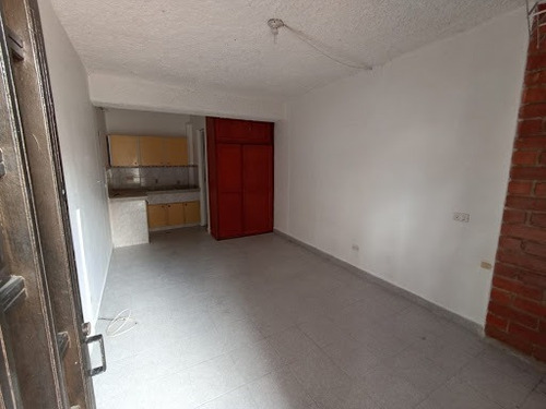 Imagen 1 de 4 de Apartaestudio En Arriendo La Palma 649-20899