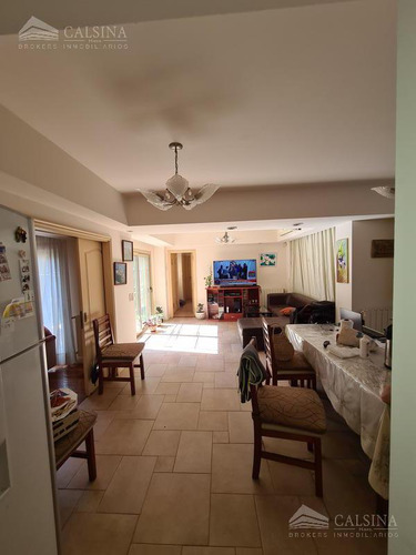 Barrio Urca - Casa En Venta 3/4 Dormitorios - Córdoba