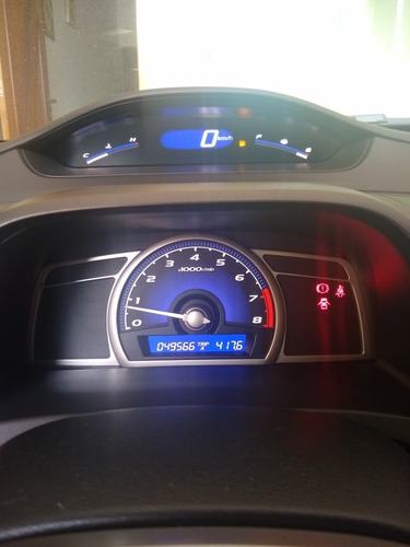 Honda Civic 1.8 Lxl Flex 4p 2011