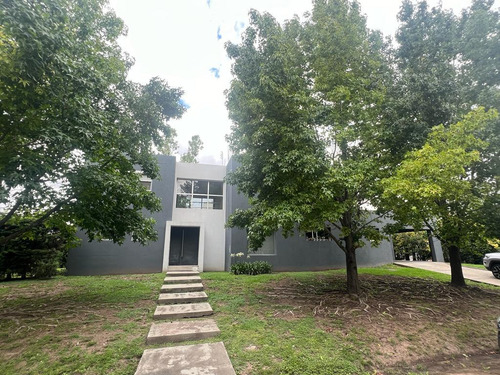 Casa En  Barrio Cerrado Altos Del Sol