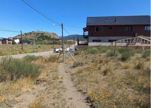 Ultimo Lote Comercial!!! (ideal Para Galpón/al Lado De La Ferretería El Yani ) En Venta En Barrio Coirones, San Martín De Los Andes, Patagonia Argentina