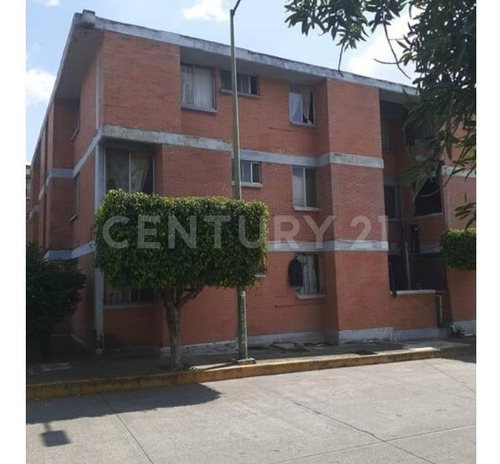 Departamento En Venta En U. San Carlos, Yautepec, Morelos